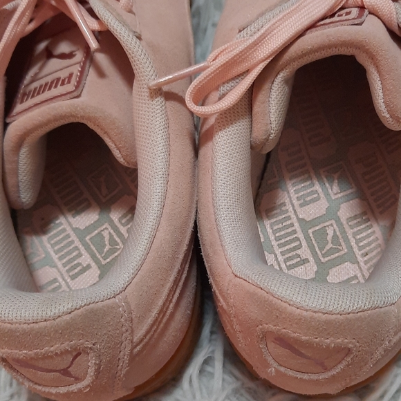 PUMA Sneakers - Picture 8 of 9